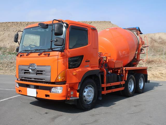 中古トラック 日野コンクリートミキサー車