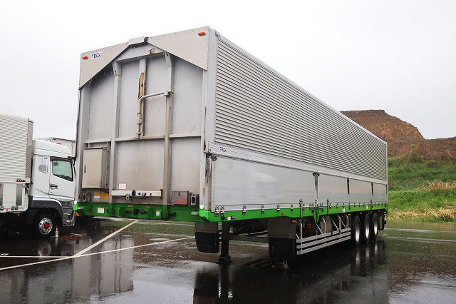 2006 model Nippon Trex 3-axle wing trailer, maximum load 24.4t, 13m body, aluminum wheels, lift axle