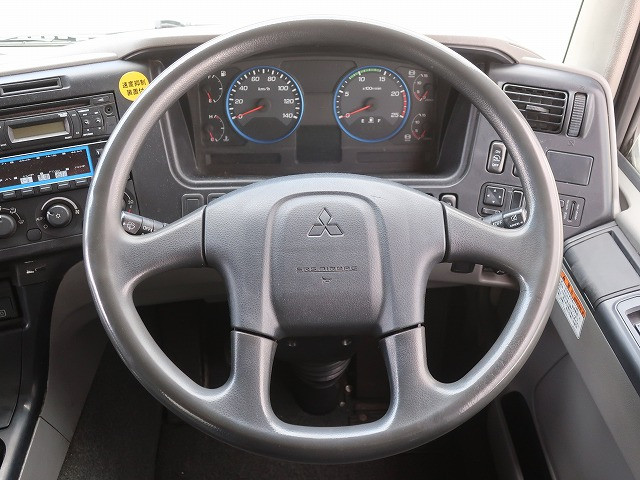 中古トラック 三菱ふそう冷凍バン ＃16