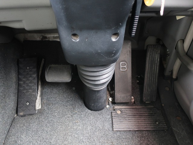 中古トラック 三菱ふそう冷凍バン ＃22