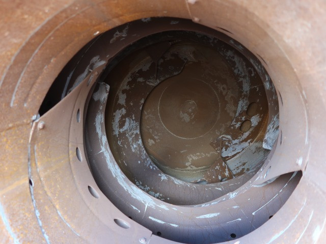 中古トラック UDトラックスコンクリートミキサー車 ＃11