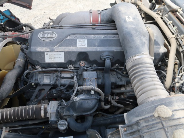 中古トラック UDトラックスコンクリートミキサー車 ＃13