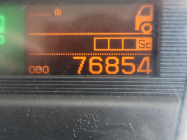 中古トラック UDトラックスコンクリートミキサー車 ＃18