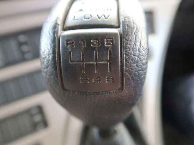 中古トラック UDトラックスコンクリートミキサー車 ＃19