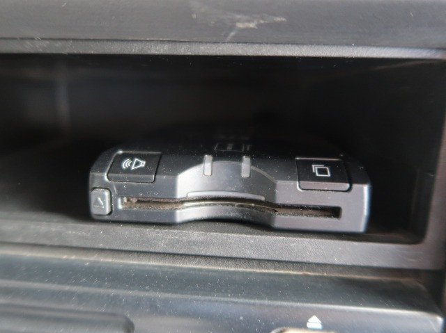 中古トラック UDトラックスコンクリートミキサー車 ＃20