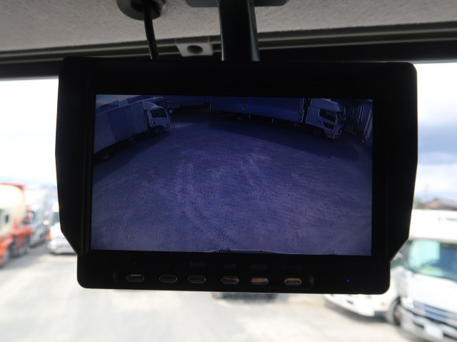 中古トラック UDトラックスコンクリートミキサー車 ＃21