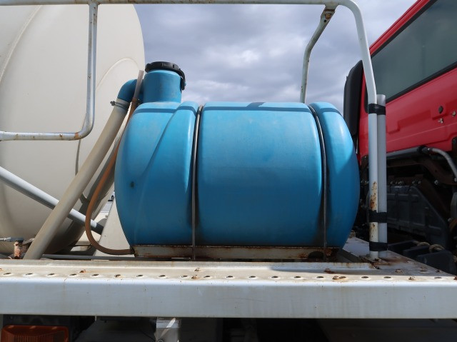 中古トラック UDトラックスコンクリートミキサー車 ＃6