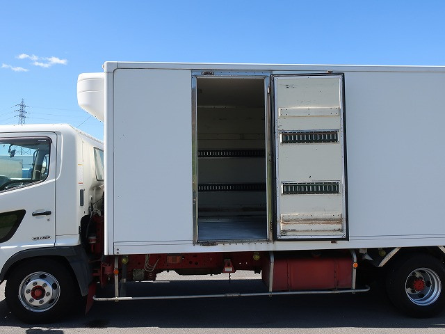 中古トラック 日野冷凍バン ＃8