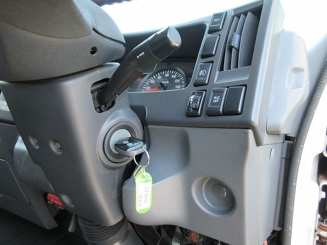 中古トラック いすゞアルミバン ＃18