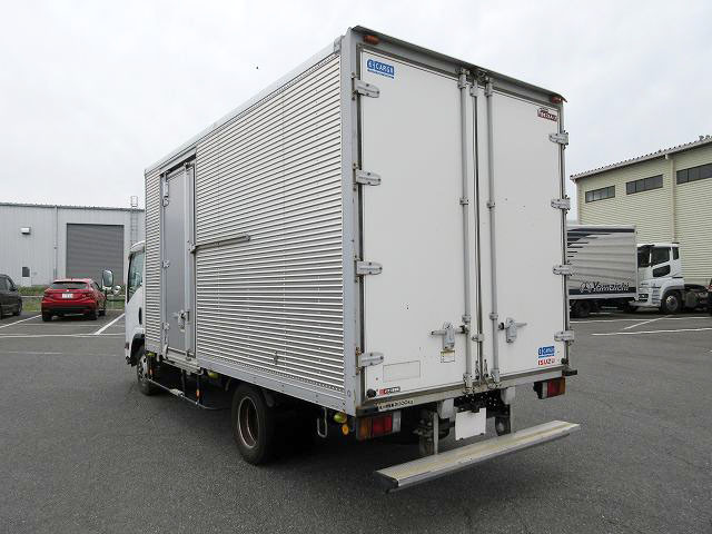 中古トラック いすゞアルミバン ＃4