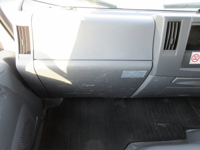 中古トラック いすゞアルミバン ＃11