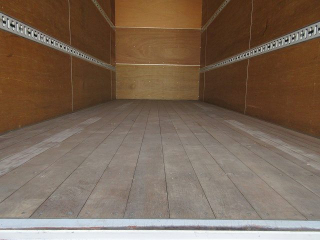 中古トラック いすゞアルミバン ＃7