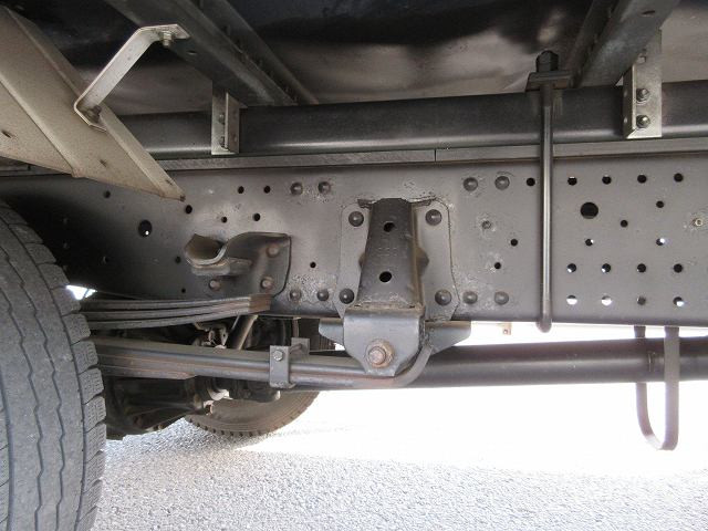 中古トラック いすゞアルミバン ＃9