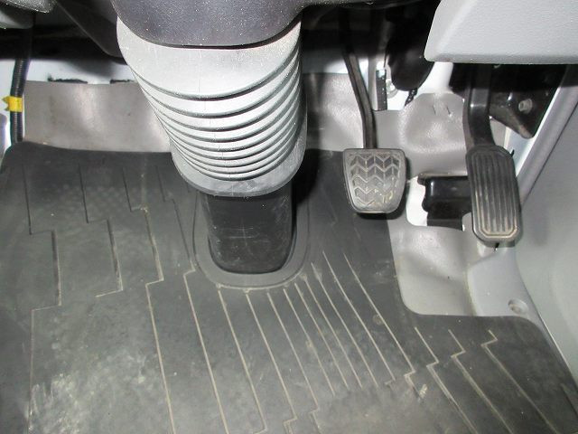 中古トラック 日野冷凍バン ＃22