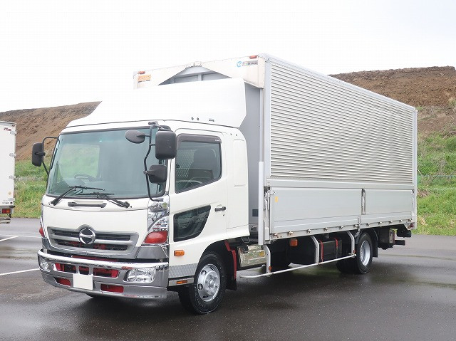 [Vehicle for lease rental only] 2017 Hino Ranger Medium-sized aluminum wing 6200 wide combination gate 