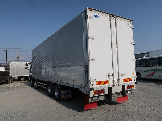 中古トラック いすゞアルミウィング ＃4