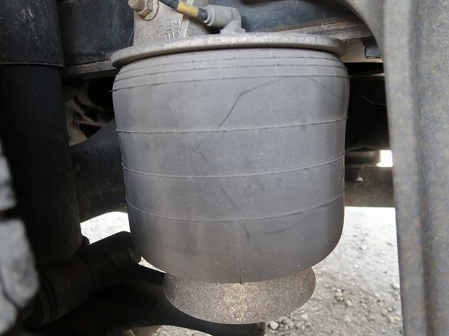 中古トラック いすゞアルミウィング ＃9