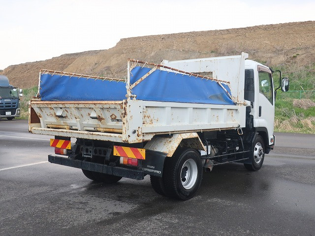 中古トラック いすゞダンプ ＃3