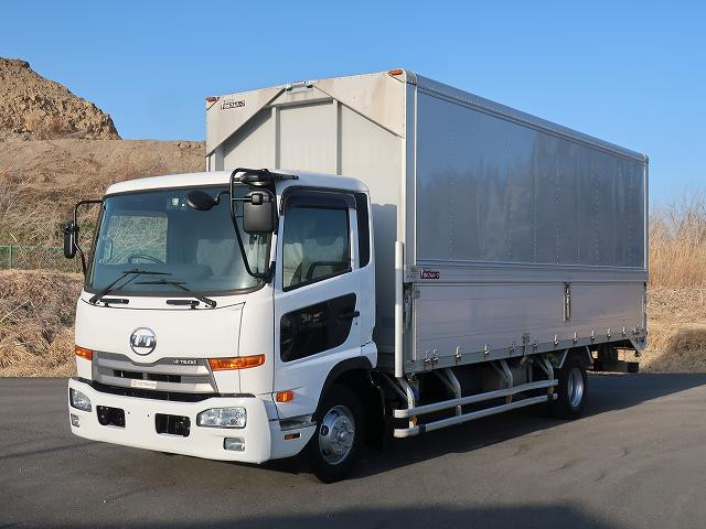 2013 UD Trucks Condor Medium Aluminum Wing 6200 Standard *Actual mileage approx. 280,000km*