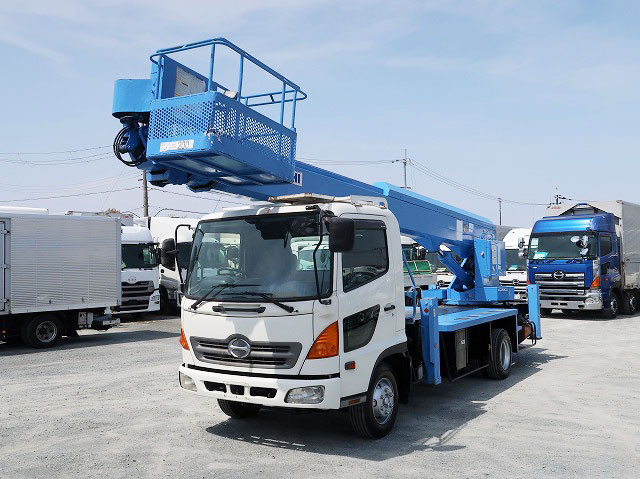 中古トラック 日野高所作業車