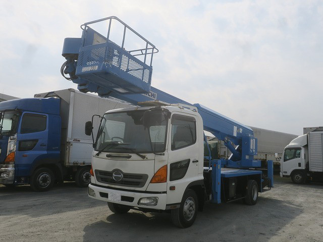 日野　高所作業車