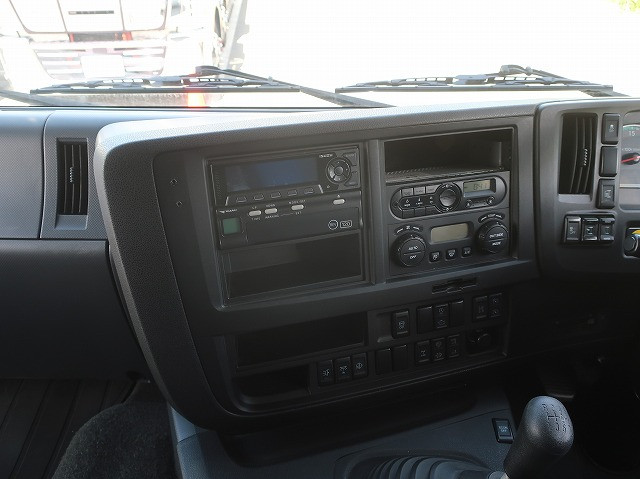 中古トラック いすゞアルミウィング ＃15