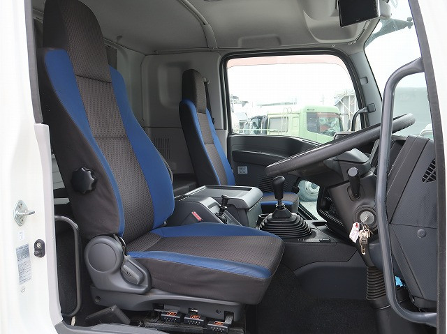 中古トラック いすゞアルミウィング ＃15