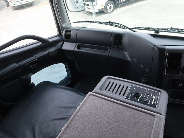 中古トラック 日野コンクリートミキサー車 ＃17