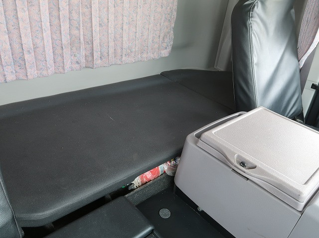 中古トラック 日野コンクリートミキサー車 #23