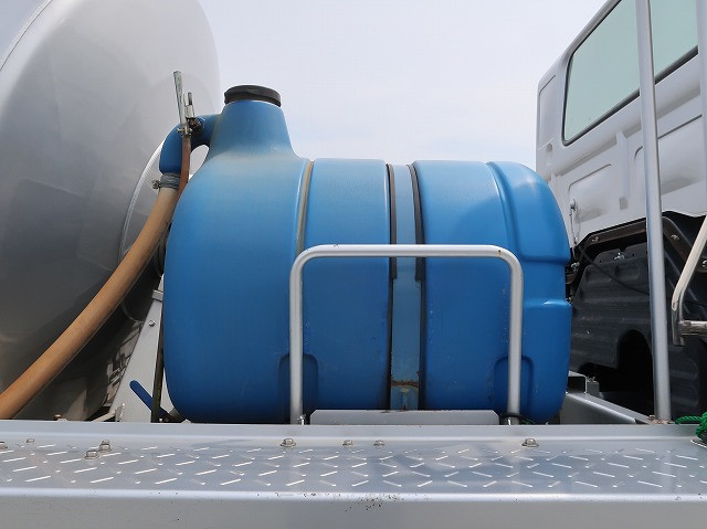 中古トラック 日野コンクリートミキサー車 #8