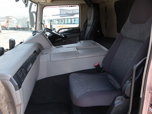 中古トラック 三菱ふそうアルミウィング ＃22