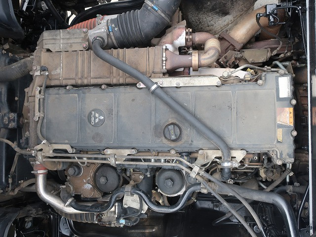 中古トラック 三菱ふそうクレーン付平ボディ #12