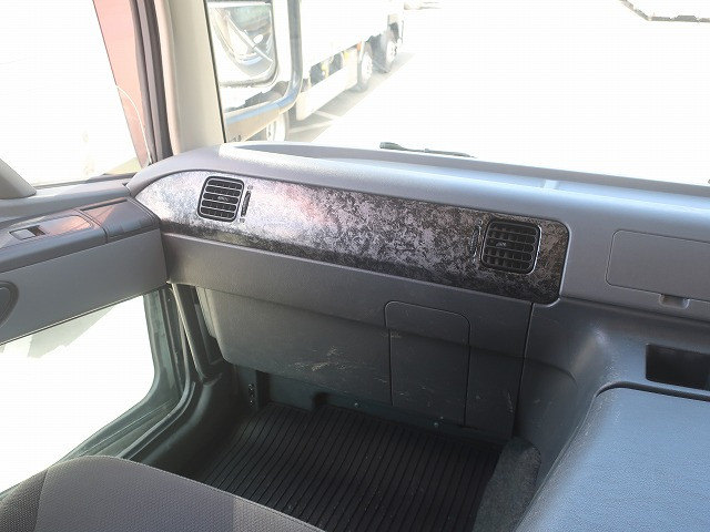 中古トラック 三菱ふそうクレーン付平ボディ ＃14