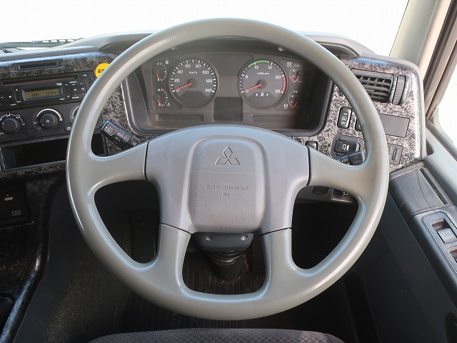 中古トラック 三菱ふそうクレーン付平ボディ #16