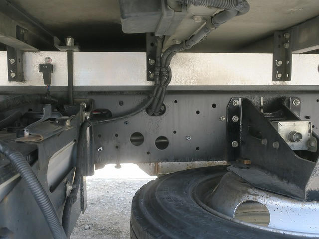 中古トラック 日野冷凍バン ＃11