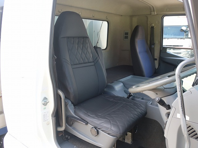 中古トラック 三菱ふそう ファイター 増トン ヒアブ付きスクラップ運搬車