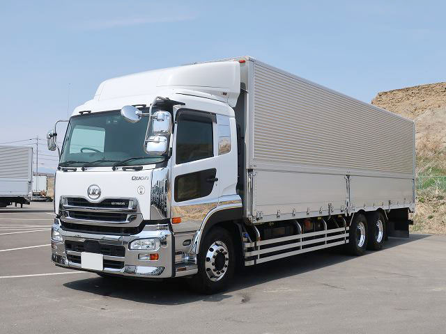 [Vehicles for lease rental only] 2017 model UD Trucks Quon, large aluminum wing, 4-axle low floor, aluminum wheels