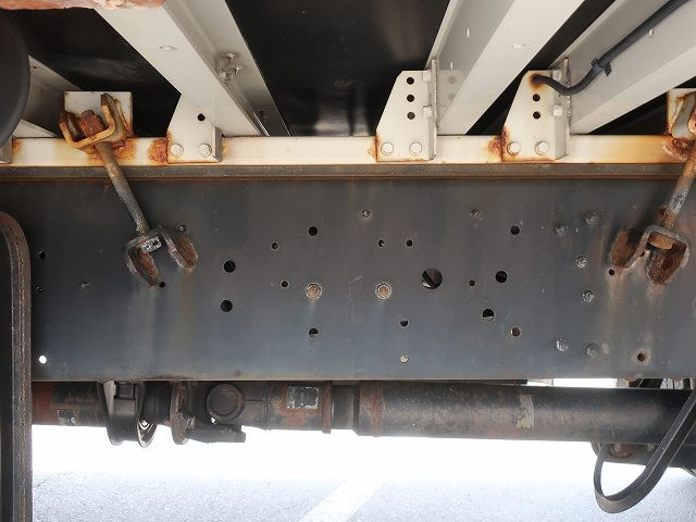 中古トラック UDトラックスアルミウィング ＃9