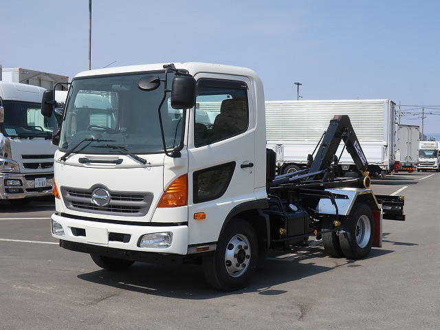 [Vehicles for lease rental only] 2017 Hino Ranger Medium-sized arm roll Shinmaywa Twin hoist 