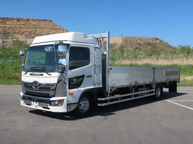 2018 Hino Ranger, medium-sized flatbed aluminum block, 7200 wide, rear air suspension, 250 horsepower