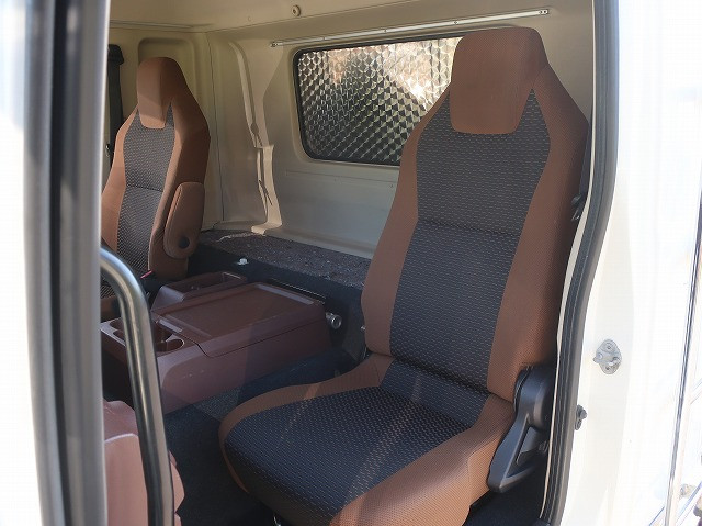 中古トラック 日野平ボディアルミブロック ＃23