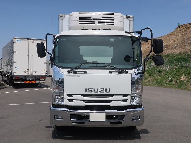 中古トラック いすゞ冷凍バン ＃5