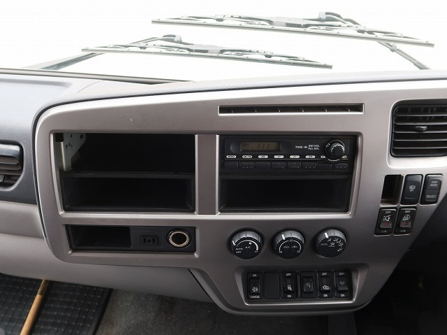 中古トラック UDトラックスアルミウィング ＃14