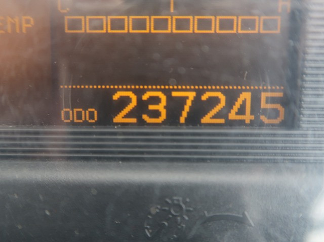 中古トラック UDトラックスアルミウィング ＃16