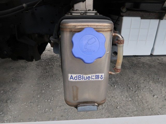 中古トラック UDトラックスアルミウィング ＃10