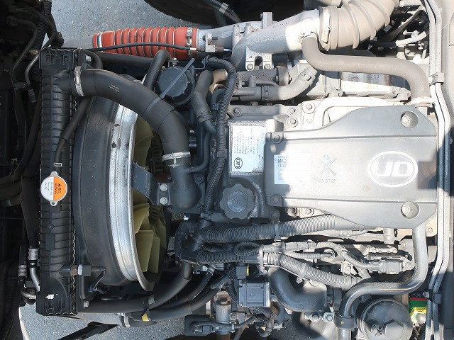 中古トラック UDトラックスアルミウィング ＃11