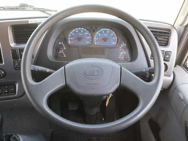 中古トラック UDトラックスアルミウィング ＃15