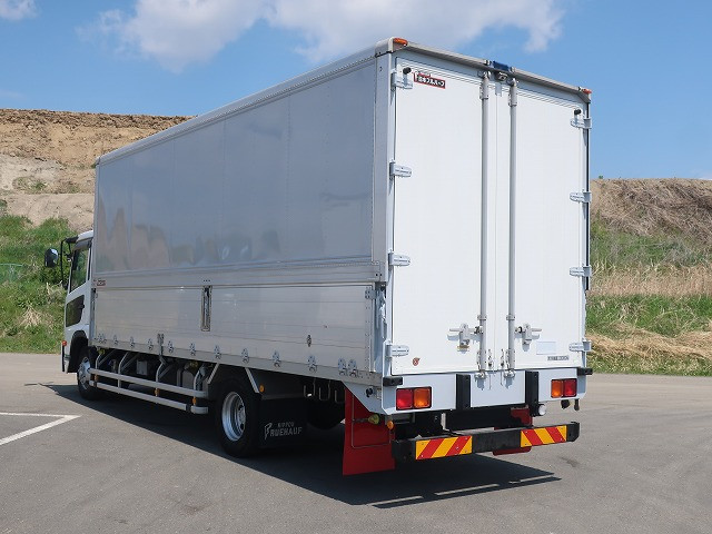 中古トラック UDトラックスアルミウィング ＃4