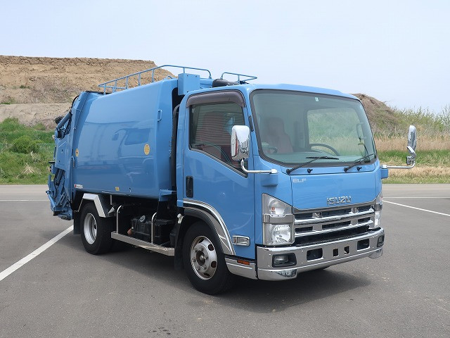 中古トラック いすゞ エルフ 小型パッカー車