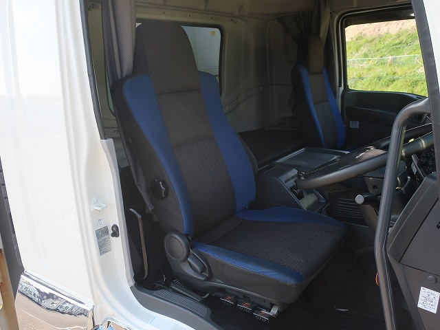 中古トラック いすゞアルミウィング #13